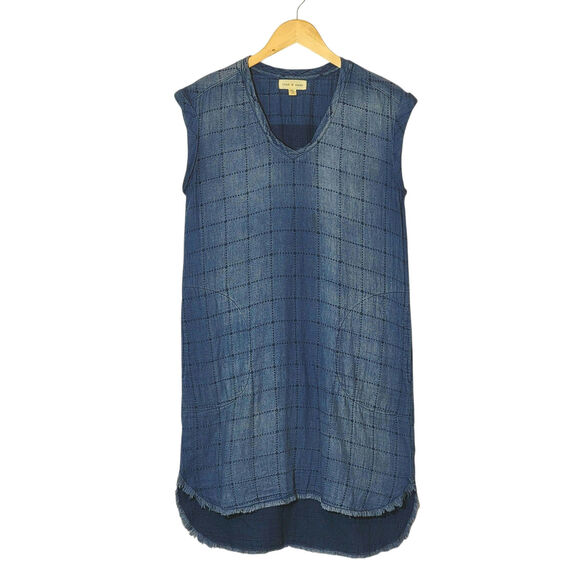 Cloth & Stone Quilted Chambray Blue Midi Dress Boho Chic Raw Hem Relaxed Fit XS - Picture 2 of 16